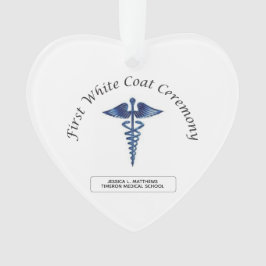 Zeremonie für die Pflege des ersten weißen Coats Ornament