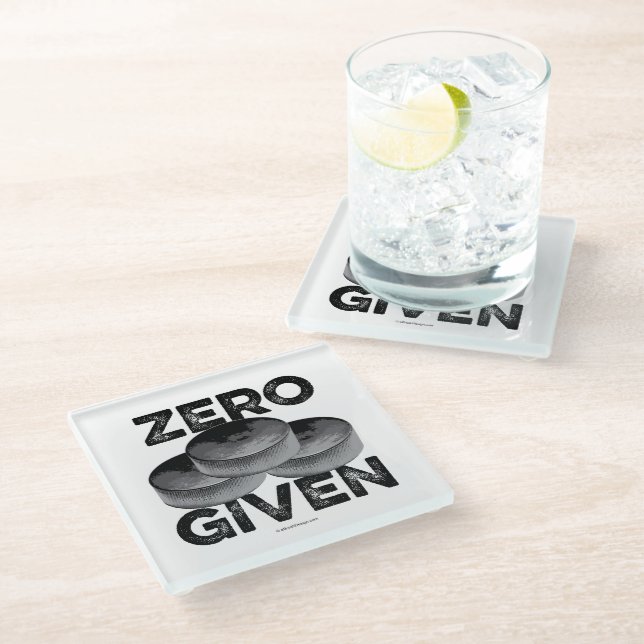Zero Pucks Given Glasuntersetzer (Schrägansicht)