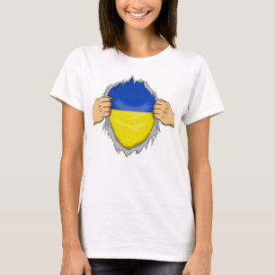 Zerrissenes Hemd mit Ukraine-Flagge darin T-Shirt