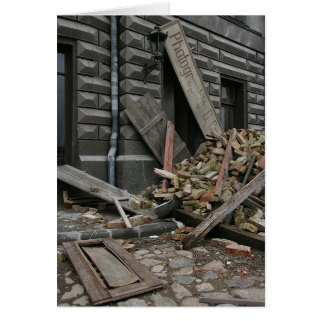 zerstörtes Fotostudio (Vorne)