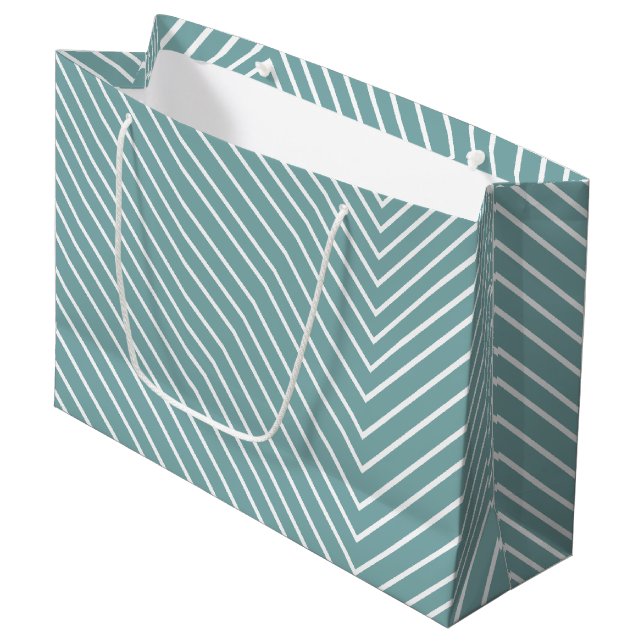 Zickzack hellblau und weiß große geschenktüte (Vorderseite Schrägansicht)