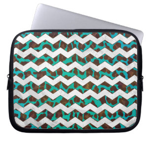 Zickzack Leopard, braun und Aquamarin Laptopschutzhülle