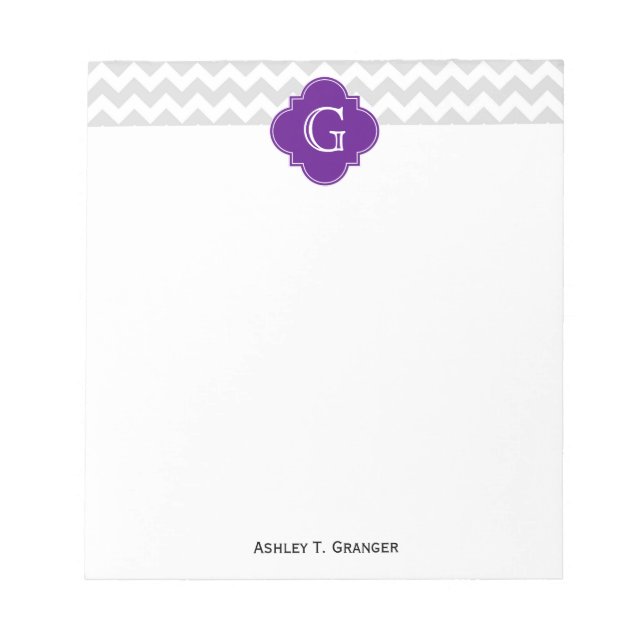 Zickzack Lila Quatrefolienmonogramm Notizblock (Vorderseite)