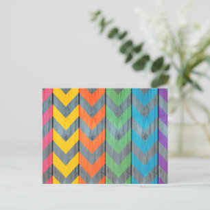 Zickzack Muster auf Holztextur von Shirley Taylor Postkarte