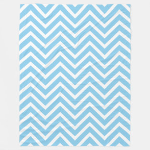Zickzack Muster in Weiß und Baby Blau Fleecedecke
