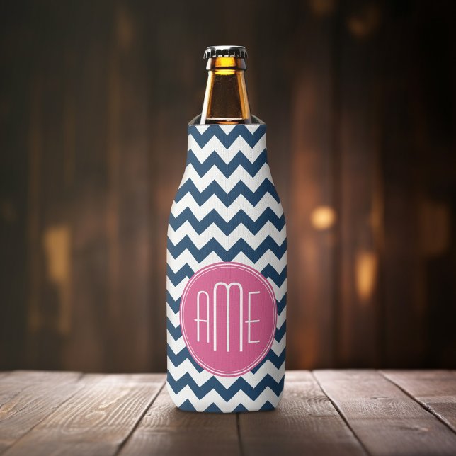 Zickzack Muster mit Monogram - Navy Magenta Flaschenkühler (Personalized Bottle Cooler - Add Name or Custom Text)