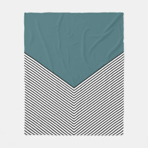 Zickzack Schwarzweiß-Design und blaues Dreieck Fleecedecke
