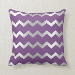 Zickzack Silbergraue Lila Amethyst-Metallstreifen Kissen