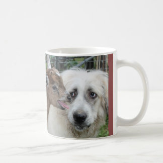 Ziege und große Pyrenäen-Tasse Kaffeetasse