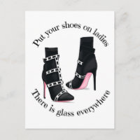 Zieh deine Schuhe auf die Damen, überall ist Glas