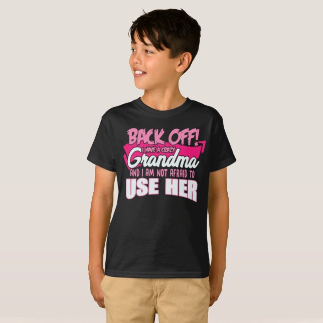 Ziehen Sie sich mich haben eine verrückte T-Shirt (Vorne ganz)