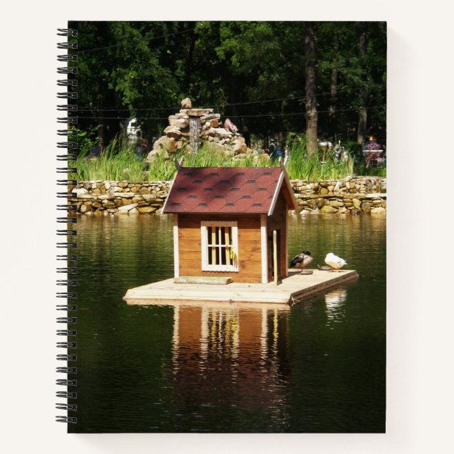 Zierteich mit Vogelhaus und Alpenrutsche Notizbuch (Vorderseite)
