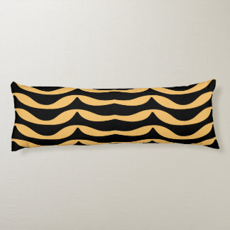 Zig-Zag-Linien mit goldenem Muster Seitenschläferkissen