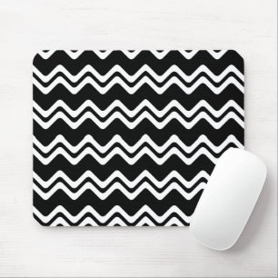 Zig Zag Muster mit zwei farbigen Linien Mousepad