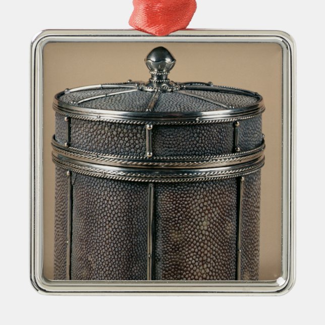 Zigarettenkasten mit shagreen Seiten, 1928 Silbernes Ornament (Vorne)