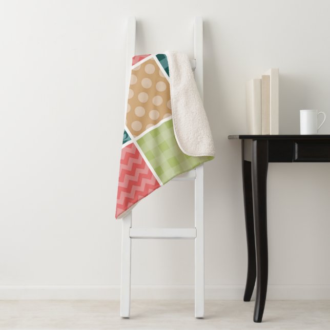 Zigzag, Zickzack, Gingham, Polka Dots, Patchwork Sherpadecke (Beispiel)