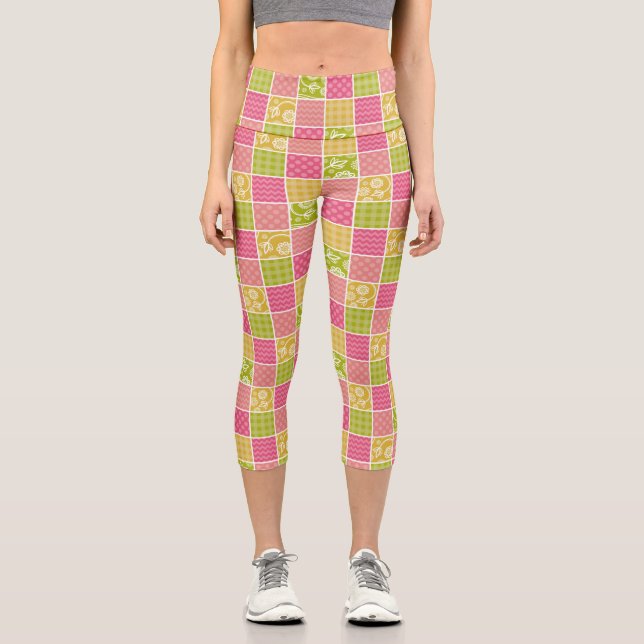 Zigzag, Zickzack, Polka Dots, Gingham, Patchwork Capri Leggings (Vorderseite)