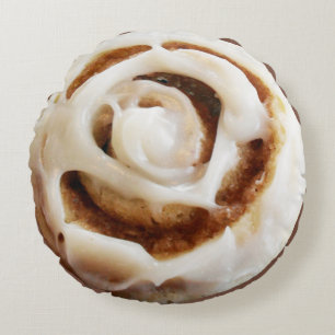 Zimt-Brötchen mit Zuckerglasur Rundes Kissen