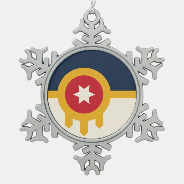 Zinnschneeflocke mit Stadtflagge von Tulsa Schneeflocken Zinn-Ornament (Vorderseite)