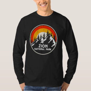 Zion National Park Bergbäume & Sonne Camping Hoch T-Shirt