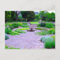 Zirkularischer Kräutergarten mit Brunnen, Dunedin,