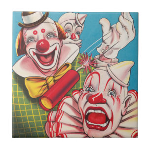 Zirkusplakat mit Clowns und Knallkörper Fliese