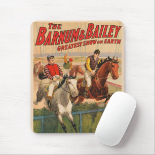 Zirkusplakat von Jockeys auf Pferden, die über ein Mousepad