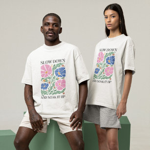 Zitat zu Retro-Boho-Blumenbefall T-Shirt
