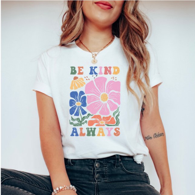 Zitat zur Blumenmotivation von Retro Boho - Seien  T-Shirt (Von Creator hochgeladen)
