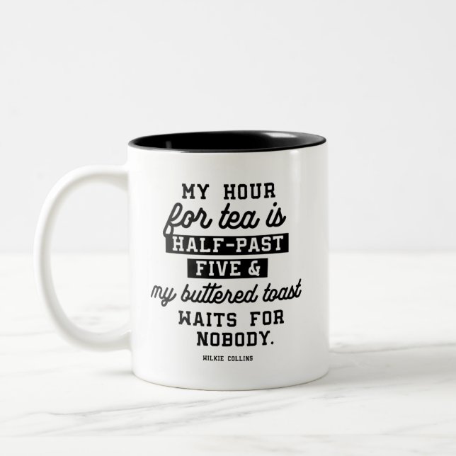 Zitate aus Tee und gebuttertem Toast Zweifarbige Tasse (Links)