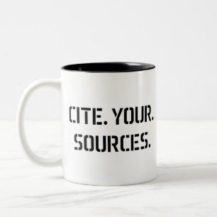 zitieren Sie Ihre Quellen Zweifarbige Tasse