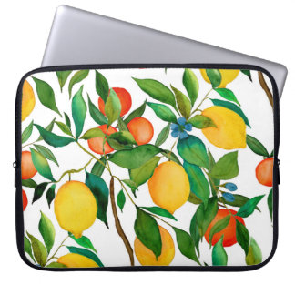 Zitrusfrüchte, lebendiges Aquarellmuster. Laptopschutzhülle