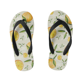 Zitrusmuster von Orangen und Orangenblüten Kinderbadesandalen