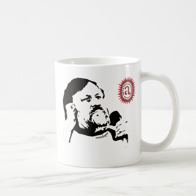 Zizek, welches das objet kleines a erwägt: Der T - Kaffeetasse (Rechts)