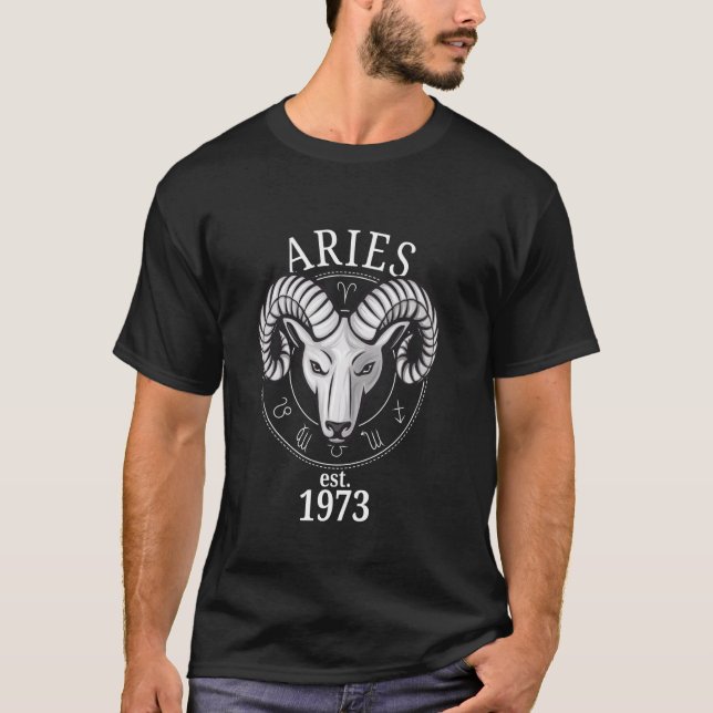 Zodiac Aries Ram Born in 1973 T-Shirt (Vorderseite)