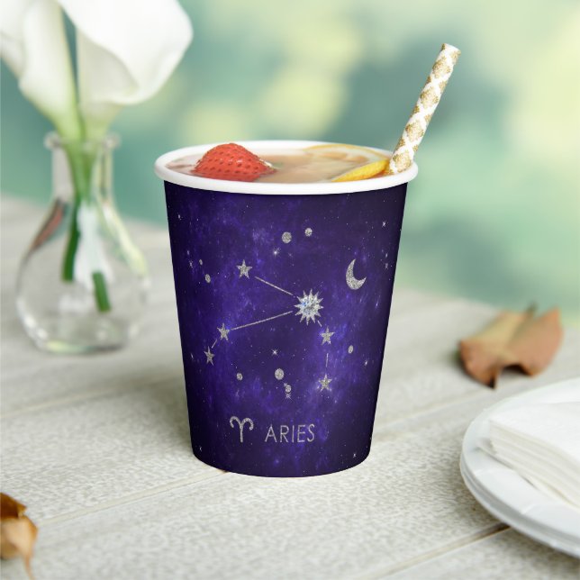 Zodiac Lila Aries | Kosmisches Astrologie Horoskop Pappbecher (In Situ)