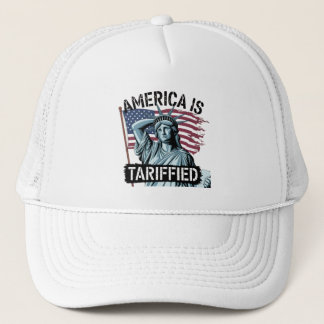Zolltarif Kichert – Amerikas Satirische Aussage Truckerkappe