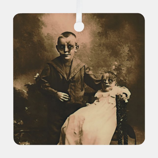 Zombie Siblings Ornament Aus Metall (Vorderseite)