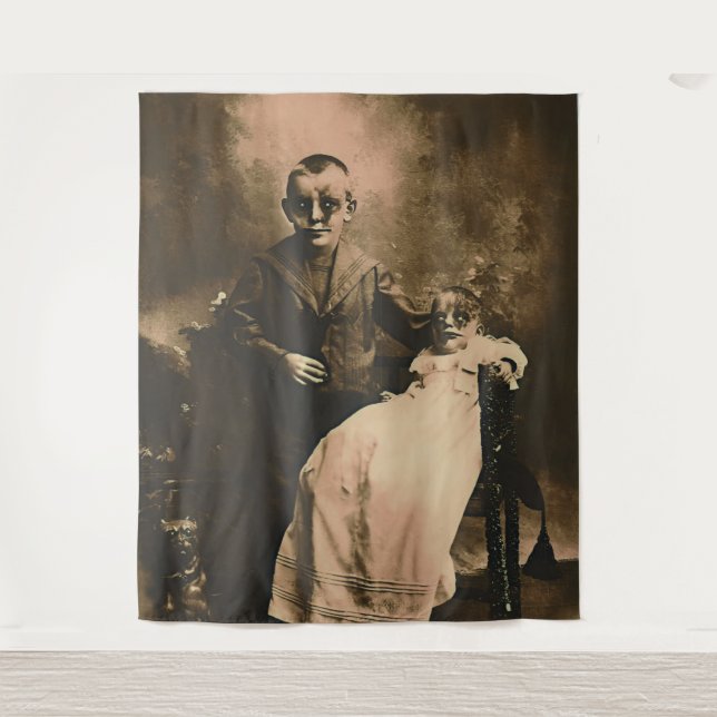 Zombie Siblings Wandteppich (Vorderseite)