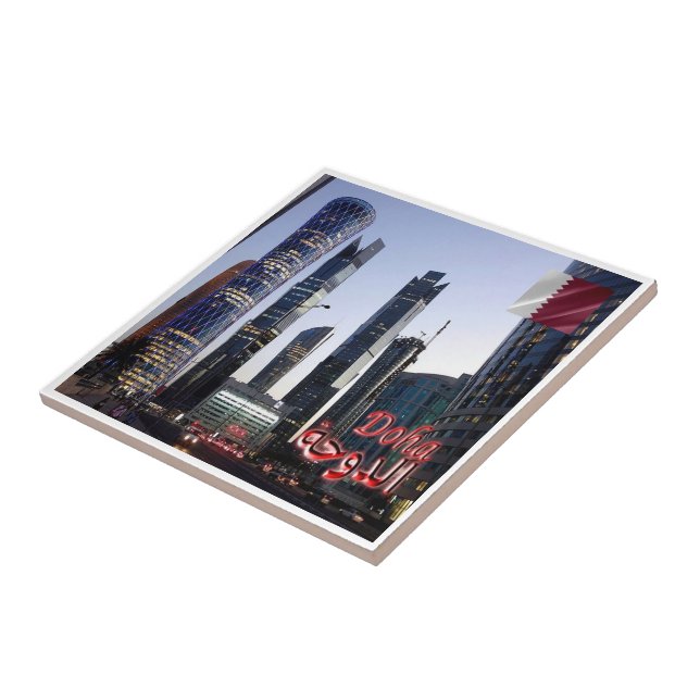 zQA007 TORNADO & PALM TOWER in Doha, Katar, Fliese (Seite)