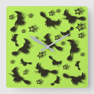 Zu Halloween Abend 3D unter Sternen fliegen Quadratische Wanduhr