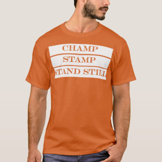 Zuerst zaubern sie dann Briefmarke, dann stehen si T-Shirt