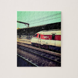 Zug , am Bahnhof Leeds.