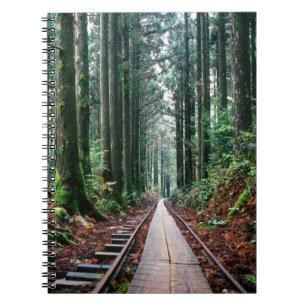 Zug-Bahnen im Wald Notizblock
