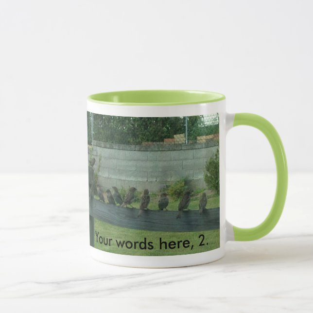 Zügelt Vögel auf einer Schiene Ihre Worte Tasse (Rechts)
