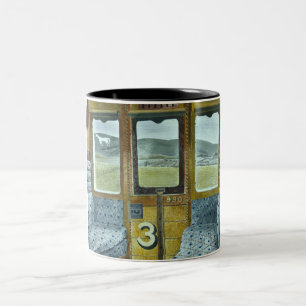 Zuglandschaft (von Eric Ravilious) Zweifarbige Tasse