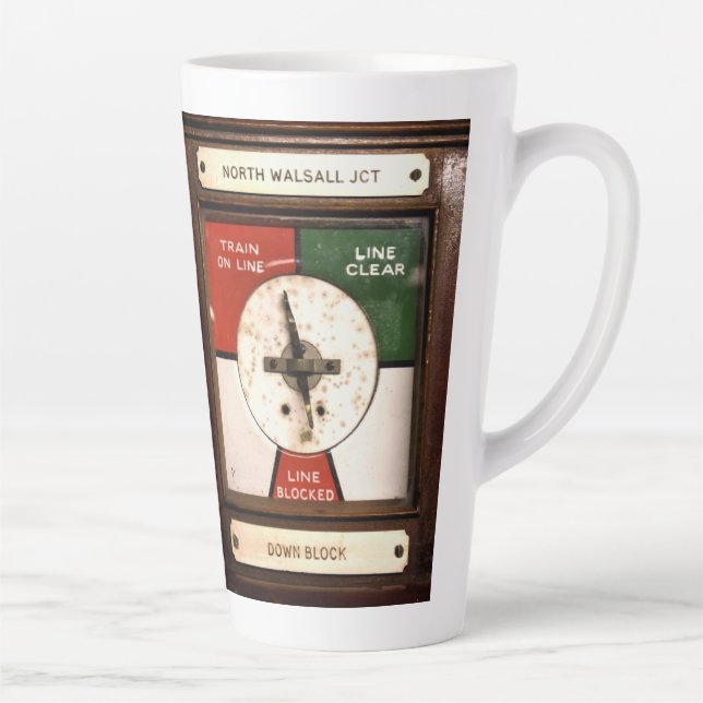 ZUGSTATIONEN MILCHTASSE (Rechts)