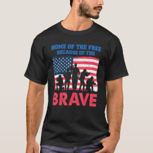 Zuhause des Gratis wegen des tapferen 4. Juli T-Shirt