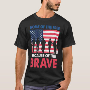Zuhause des kostenlosen wegen des tapferen 4. Juli T-Shirt