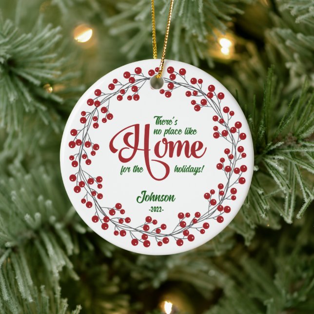 Zuhause für das Holidays Company Logo Keramik Ornament (Baum)